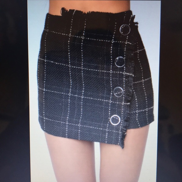 Fashion Nova Tweed Skirt - Picture 1 of 5